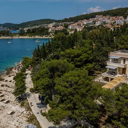 Elysium * Hvar Town